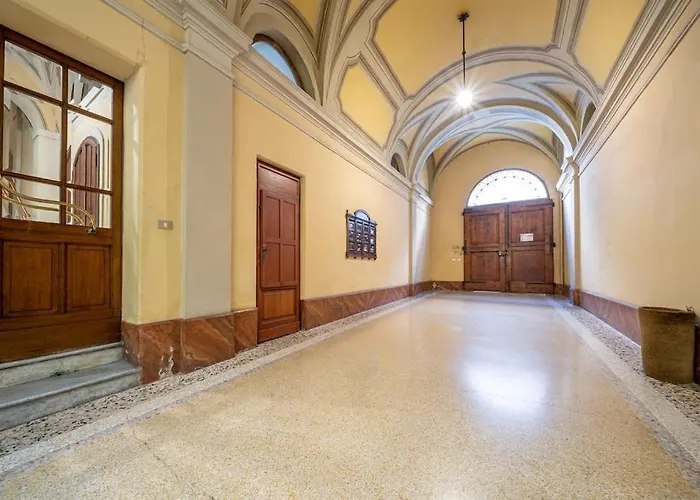 [duomo] Delizioso Nel Cuore Di Appartamento Modena